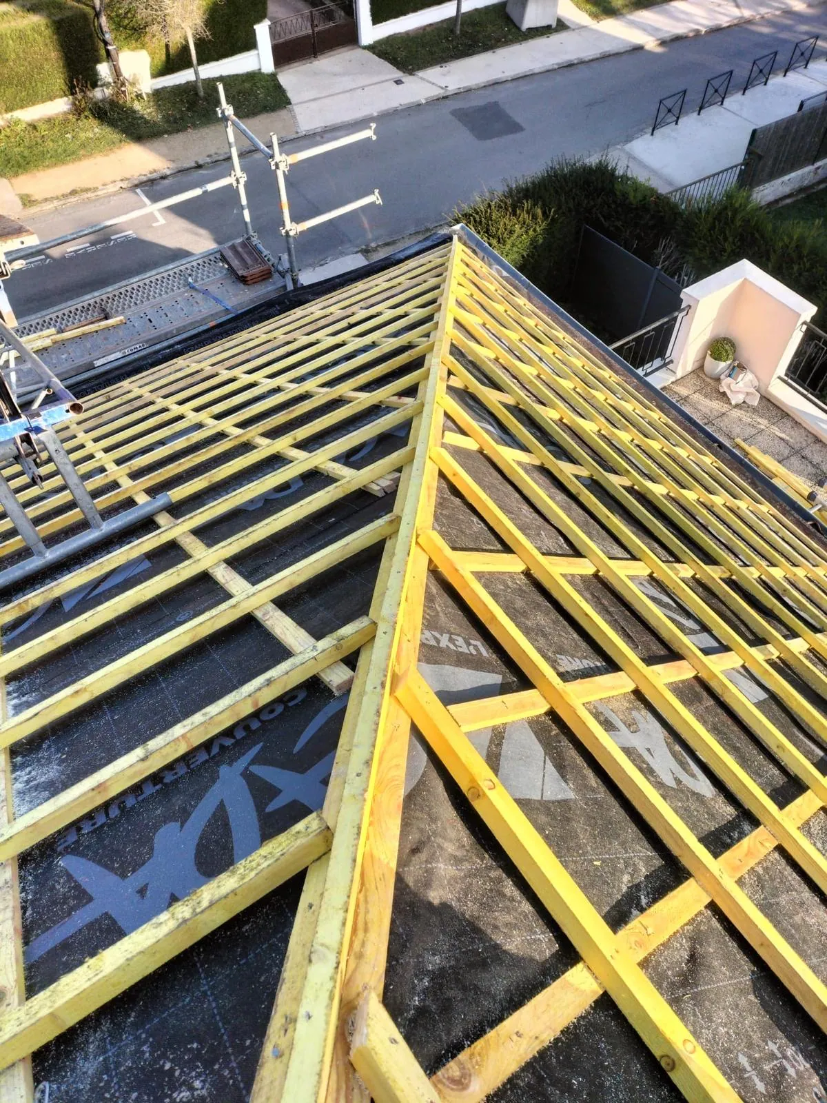 Chantier de couverture à Reims et dans sa couronne